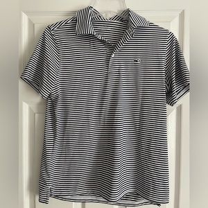 Women’s size L  Vinyard Vines polo shirt.